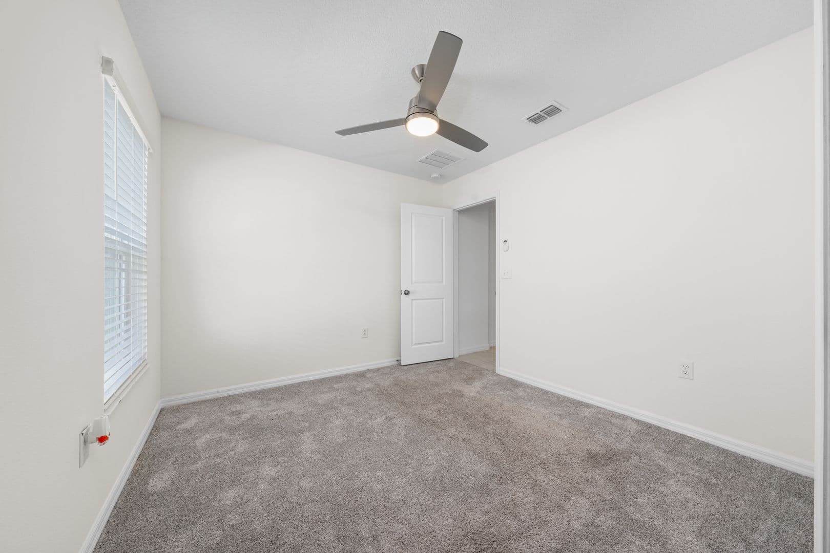 Davenport House: 9061 Oscraft Drive