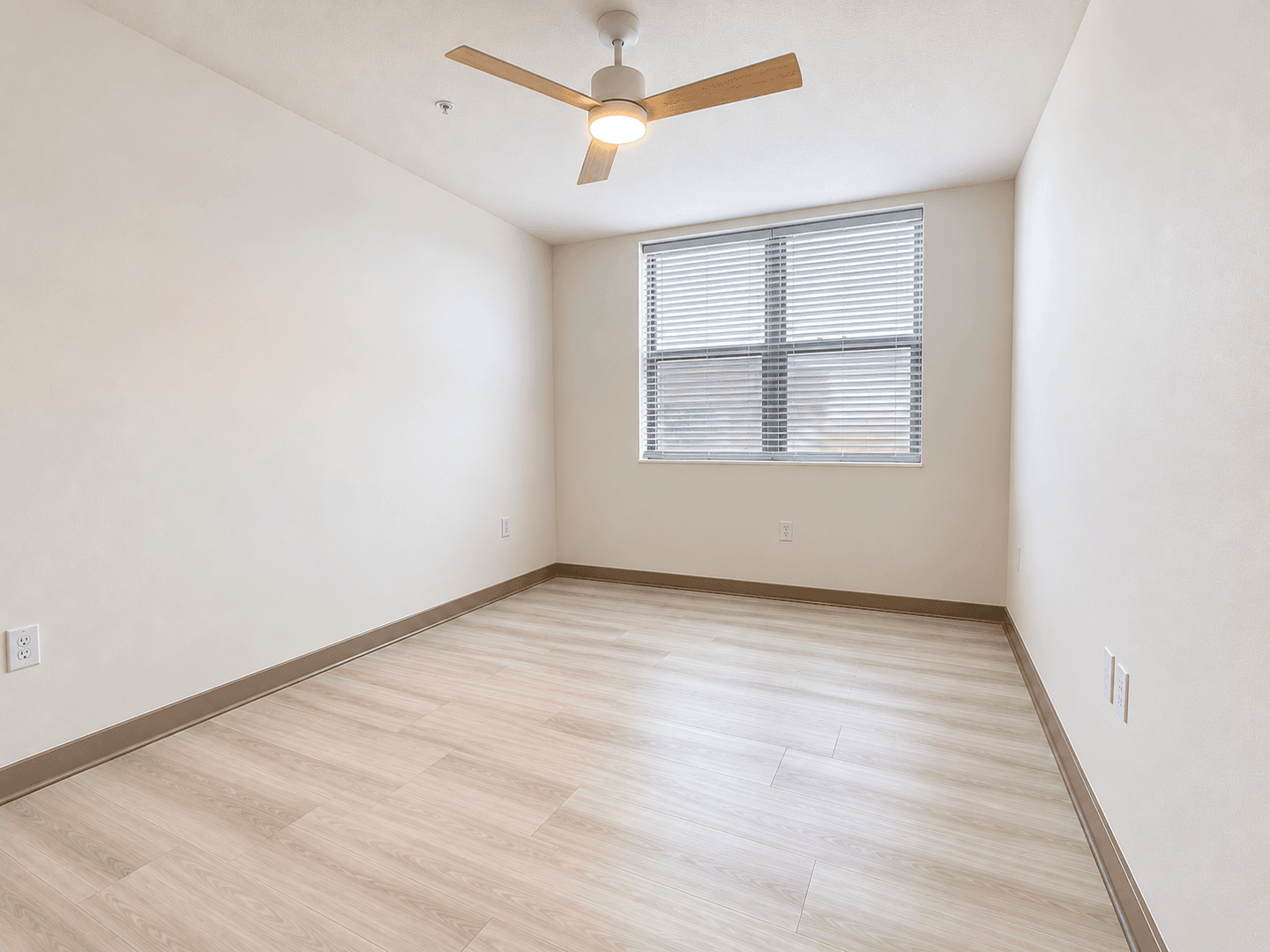 Orlando House: 5563 Millenia Park Blvd unit 504