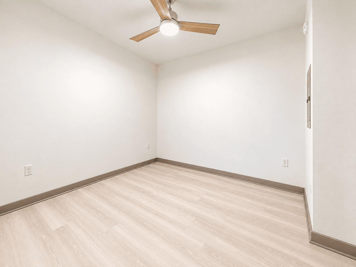 Orlando House: 5563 Millenia Park Blvd unit 504
