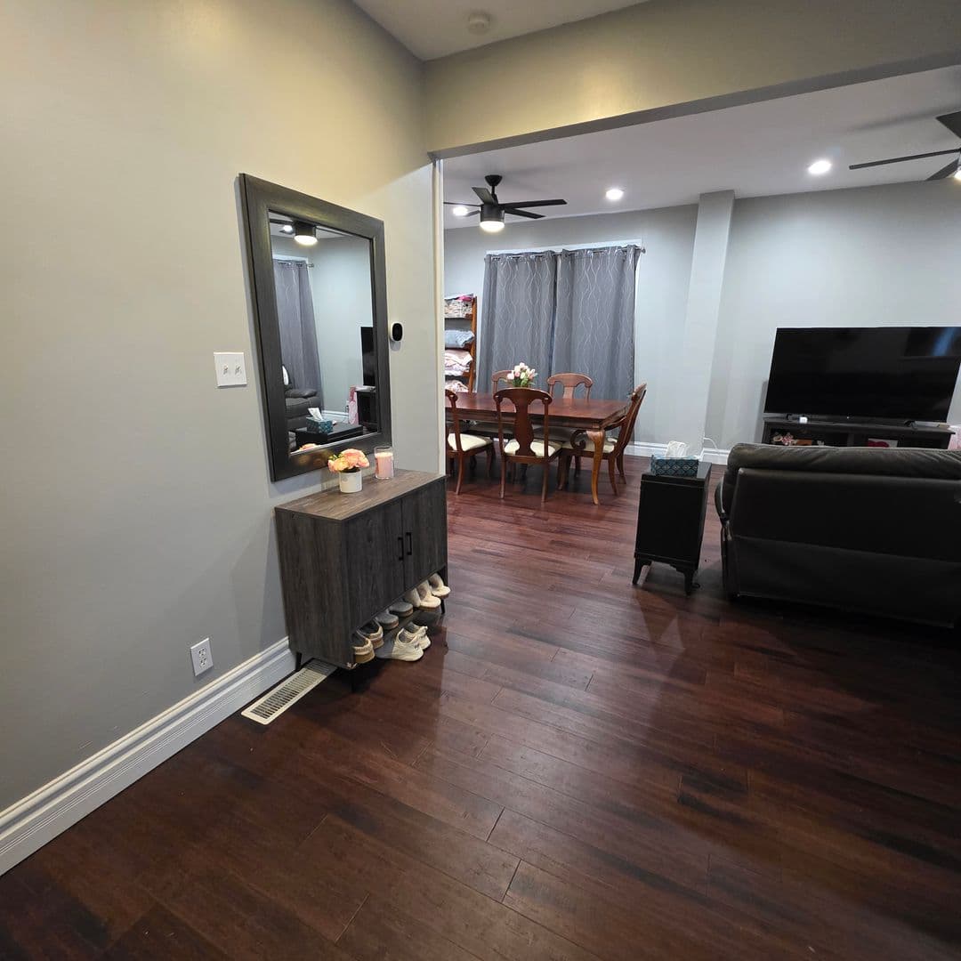 Tonawanda Apartment: 149 Adam Street