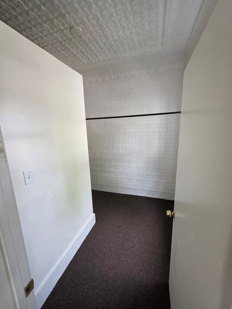 Rochester Apartment: 15 Lorenzo St Dn