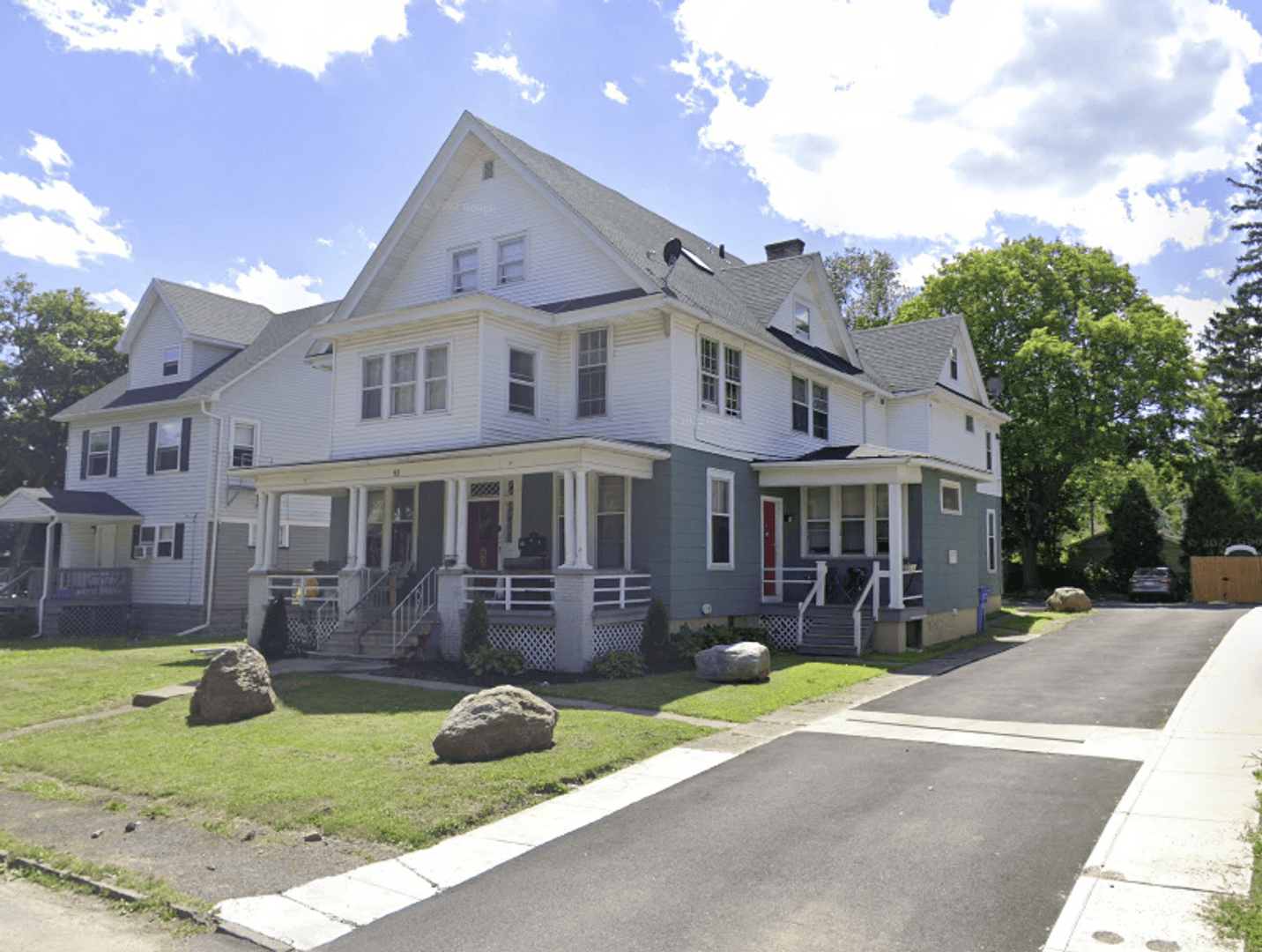 Rochester Apartment: 93 Marsh St