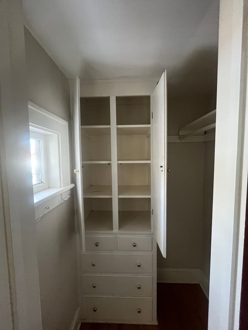 Rochester Apartment: 459 N Winton Rd (Lower Apt)