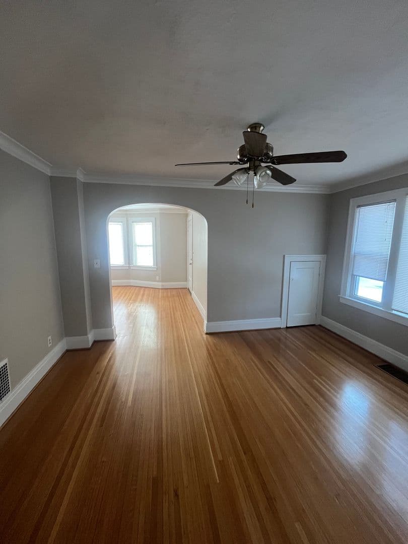 Rochester Apartment: 459 N Winton Rd (Lower Apt)