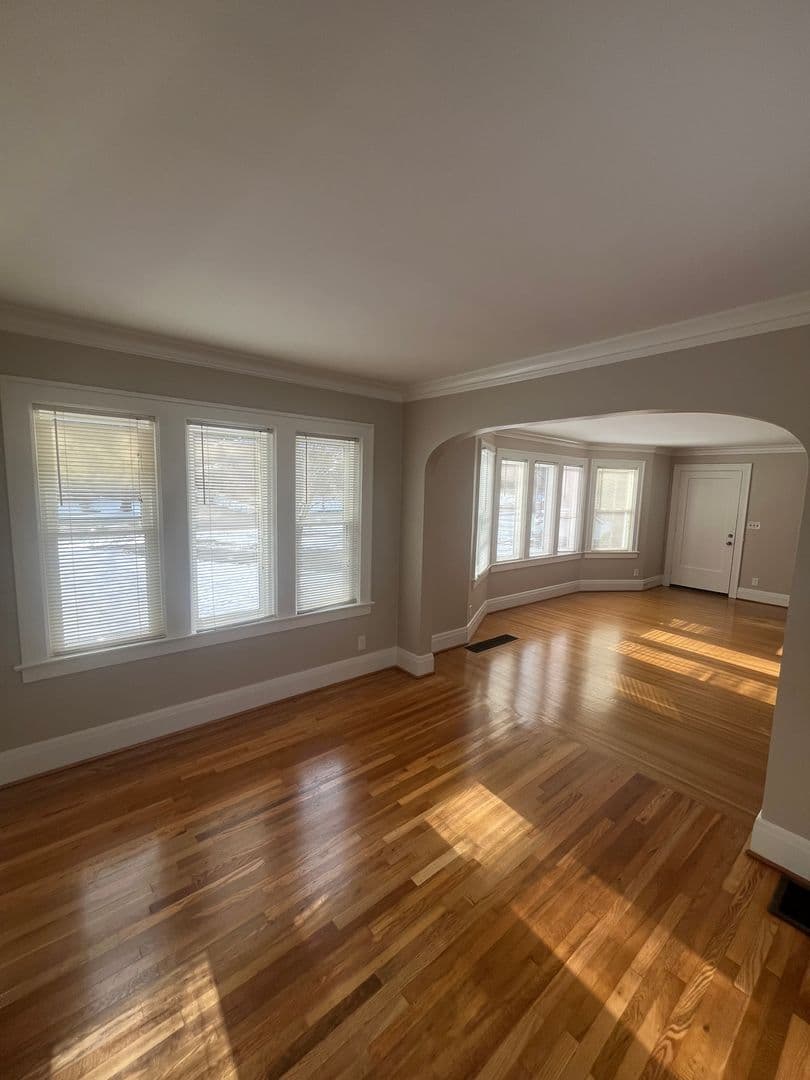Rochester Apartment: 459 N Winton Rd (Lower Apt)