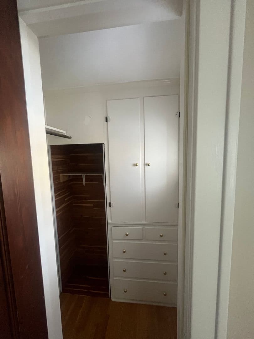Rochester Apartment: 459 N Winton Rd (Lower Apt)