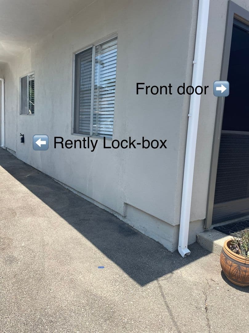 Goleta Condo: 27 1/2 Magnolia Ave.