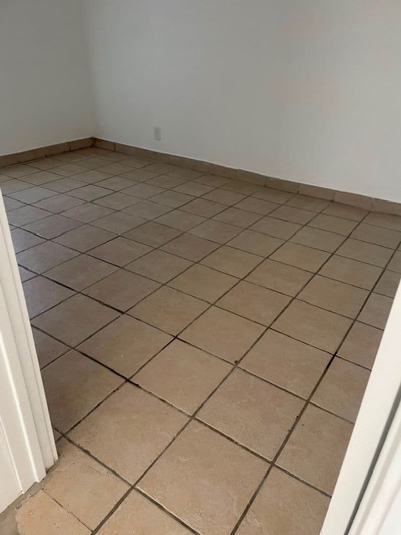 Phoenix Apartment: 1340 W Hatcher Rd - A1