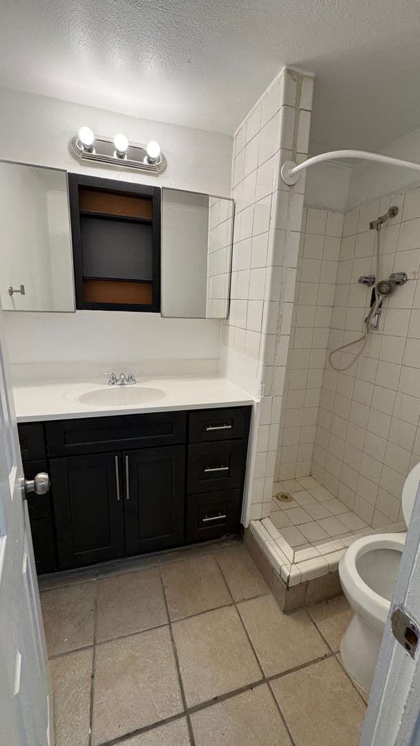 Phoenix Apartment: 1340 W Hatcher Rd - A1