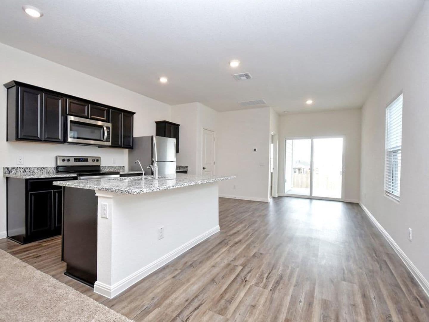 Pflugerville House: 19400 Caymus Dr