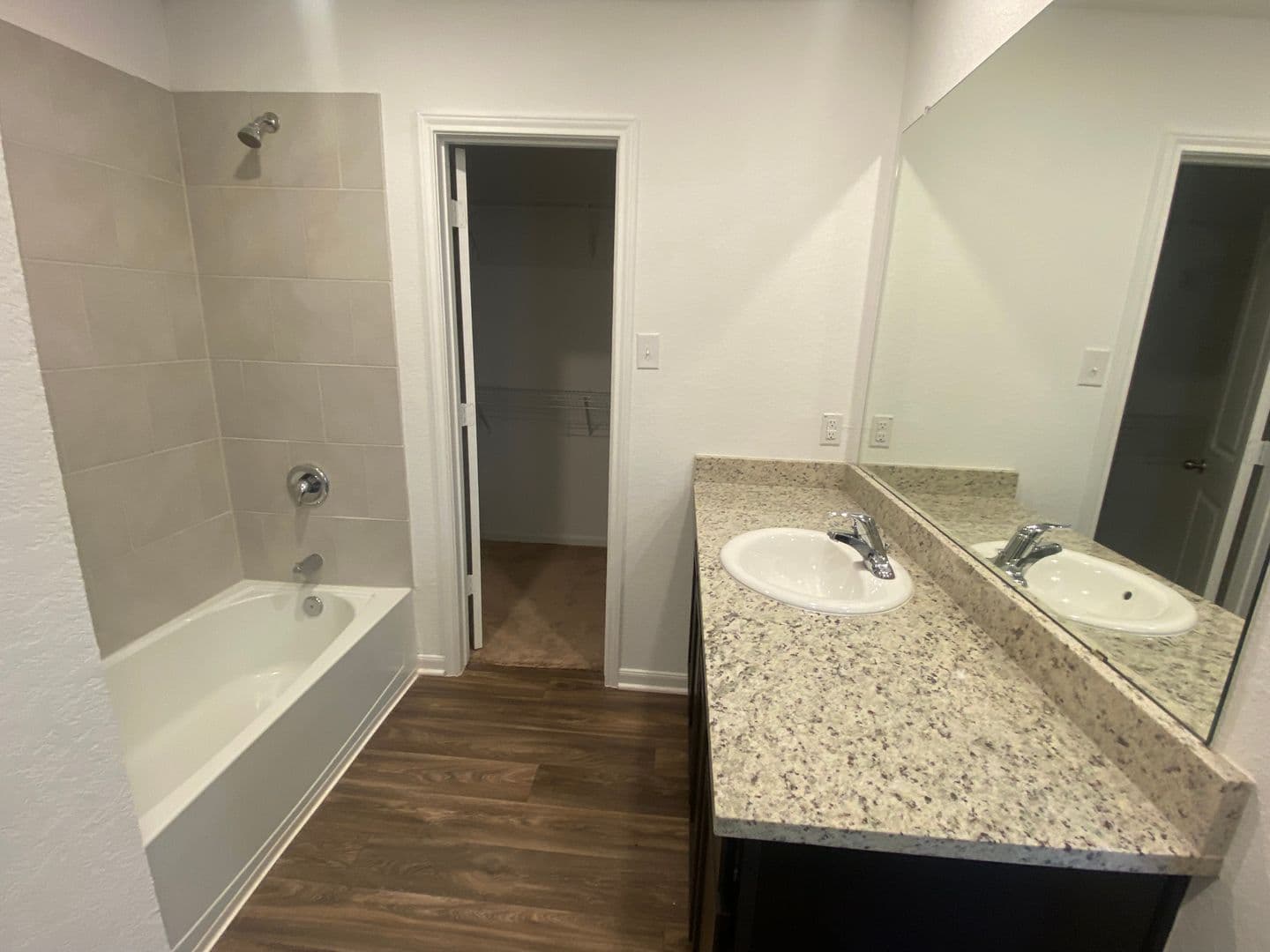 New Braunfels House: 4027 Trail De Paris