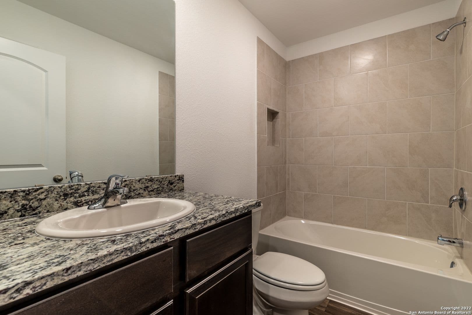 New Braunfels House: 4027 Trail De Paris