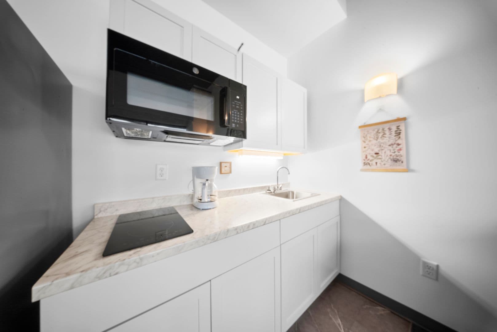 Louisville Apartment: 1031 Zorn Ave