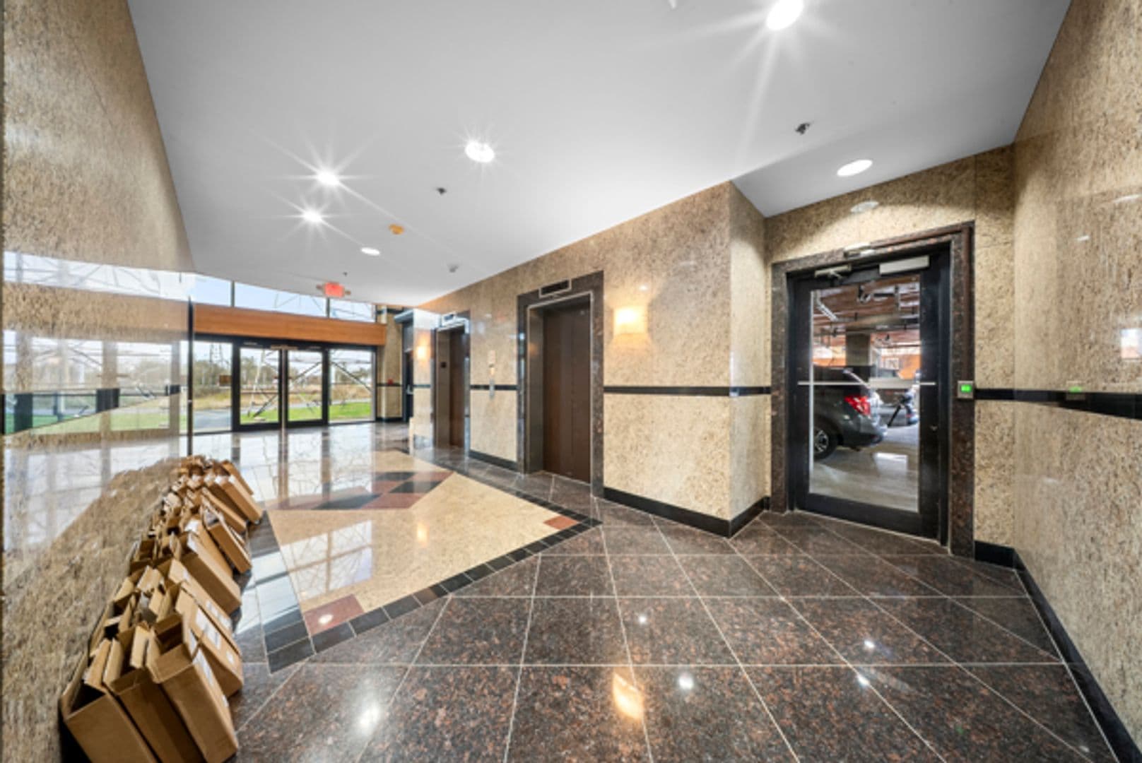 Louisville Apartment: 1031 Zorn Ave
