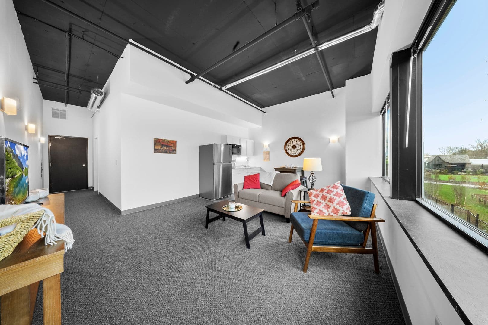 Louisville Apartment: 1031 Zorn Ave