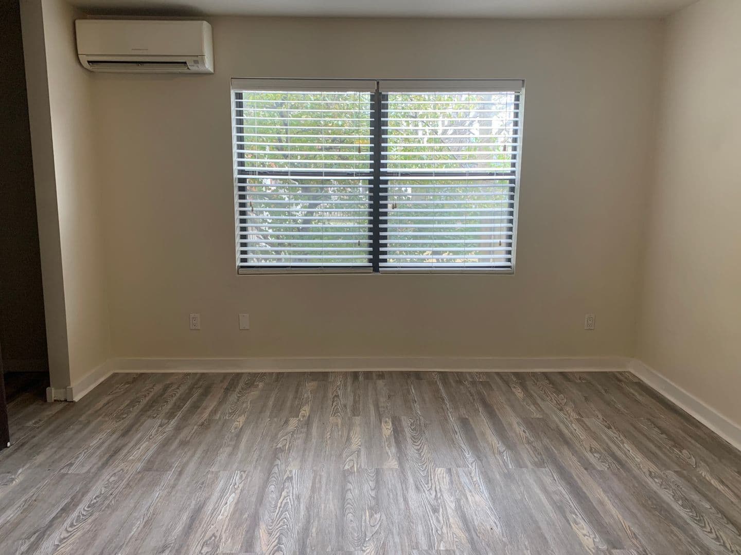 Louisville Apartment: Flats on Frankfort