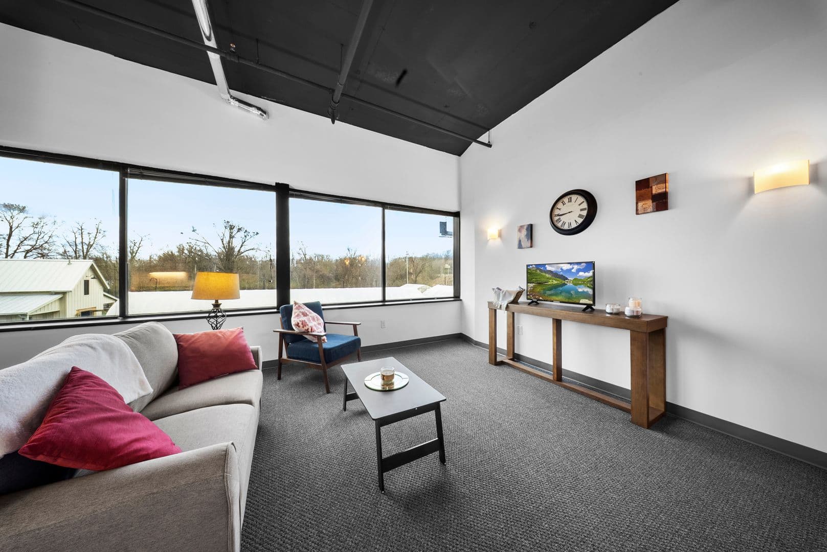 Louisville Apartment: 1031 Zorn Ave