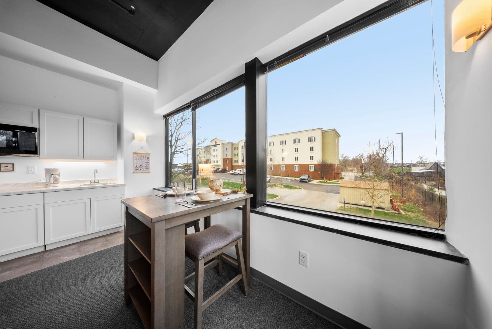 Louisville Apartment: 1031 Zorn Ave