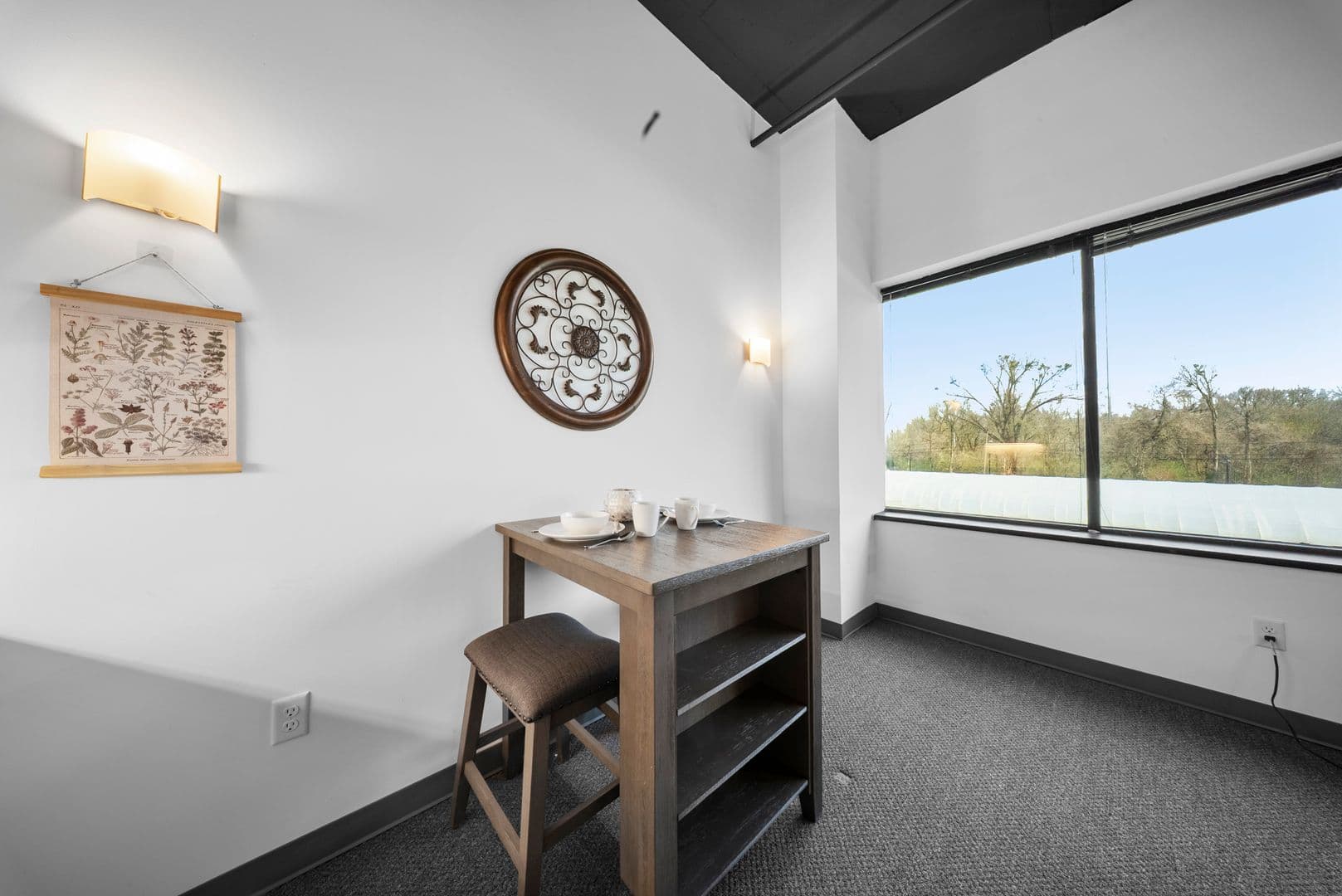 Louisville Apartment: 1031 Zorn Ave