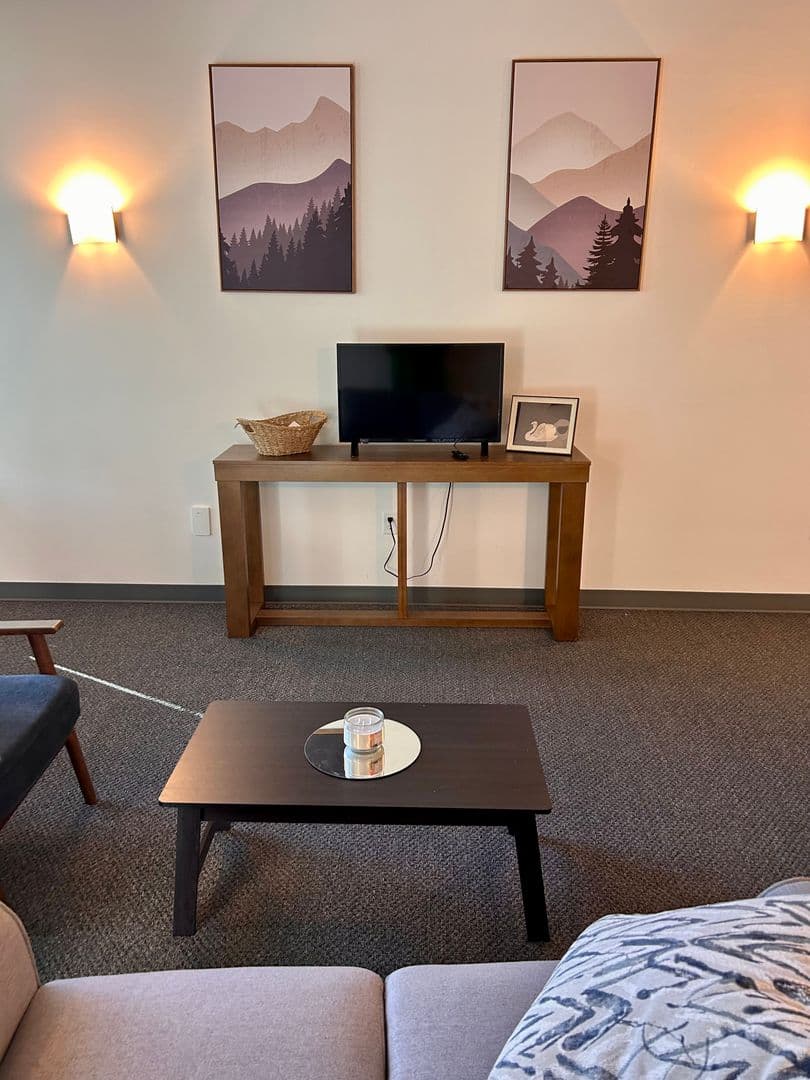 Louisville Apartment: 1031 Zorn Ave