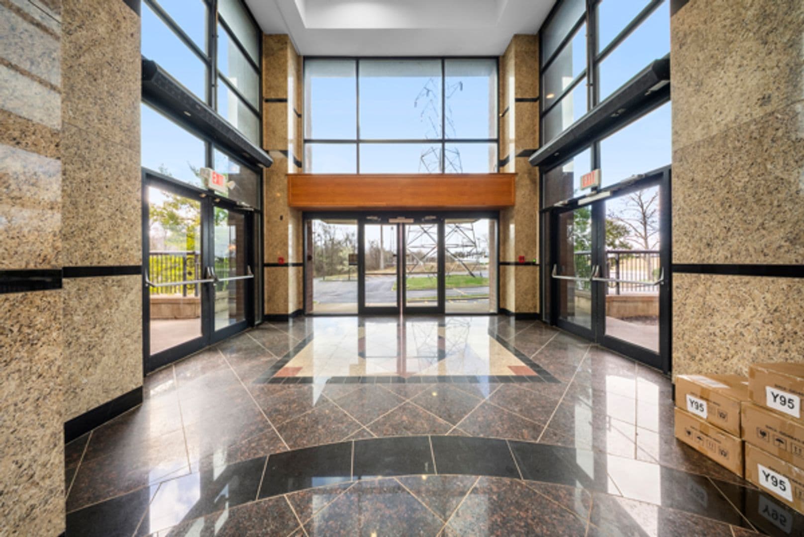 Louisville Apartment: 1031 Zorn Ave