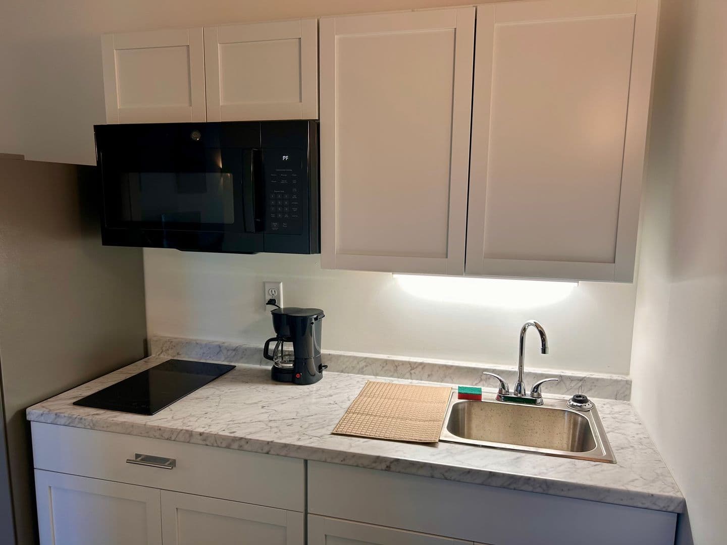 Louisville Apartment: 1031 Zorn Ave