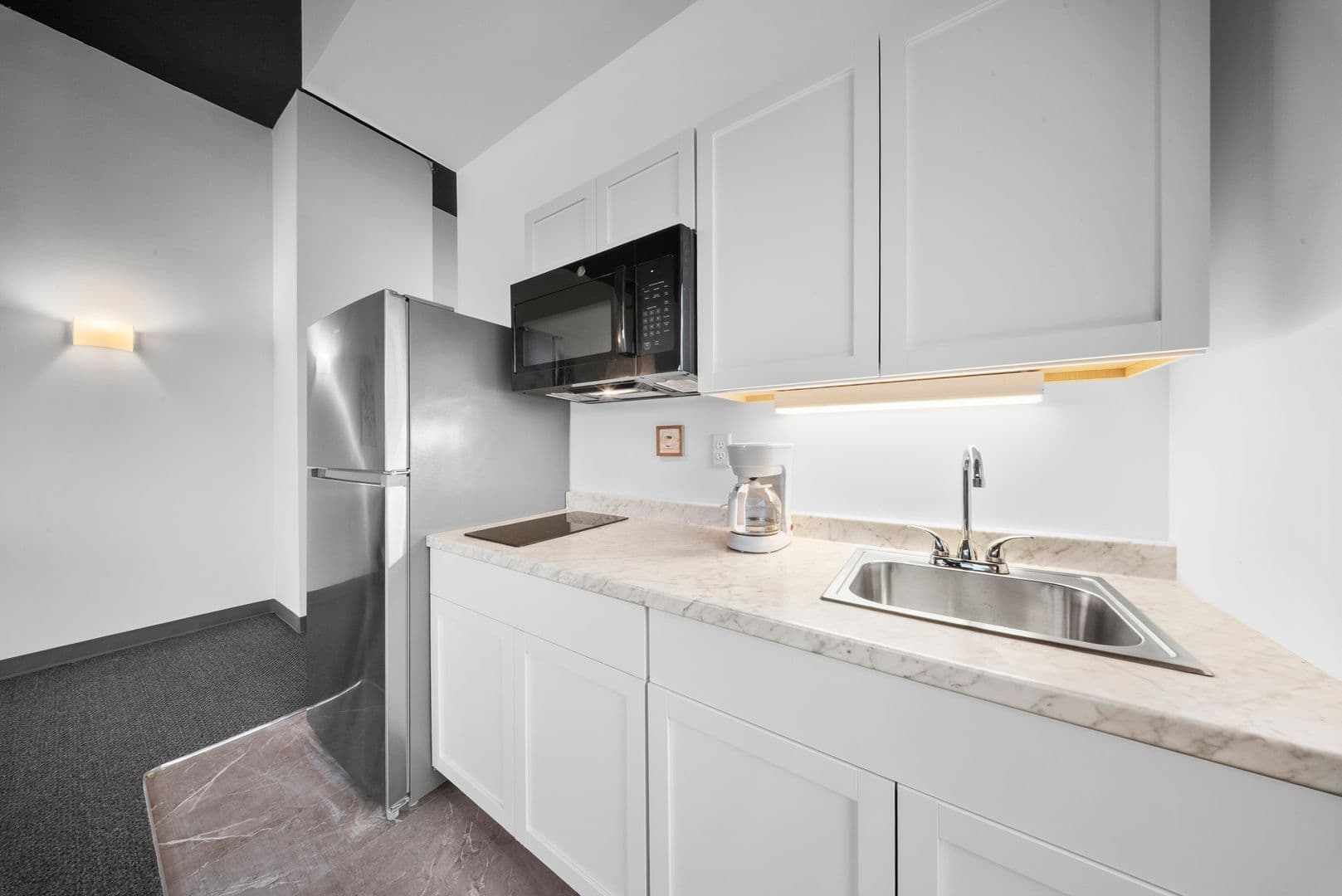 Louisville Apartment: 1031 Zorn Ave