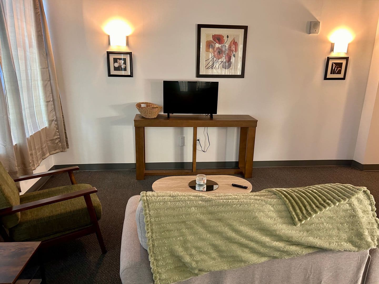 Louisville Apartment: 1031 Zorn Ave