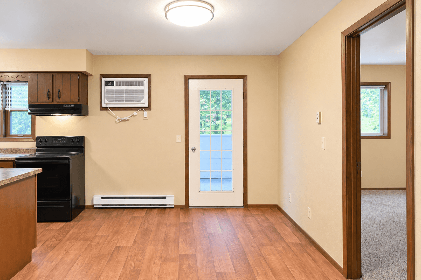 Dubuque Apartment: 2975-2995 Wildwood Drive