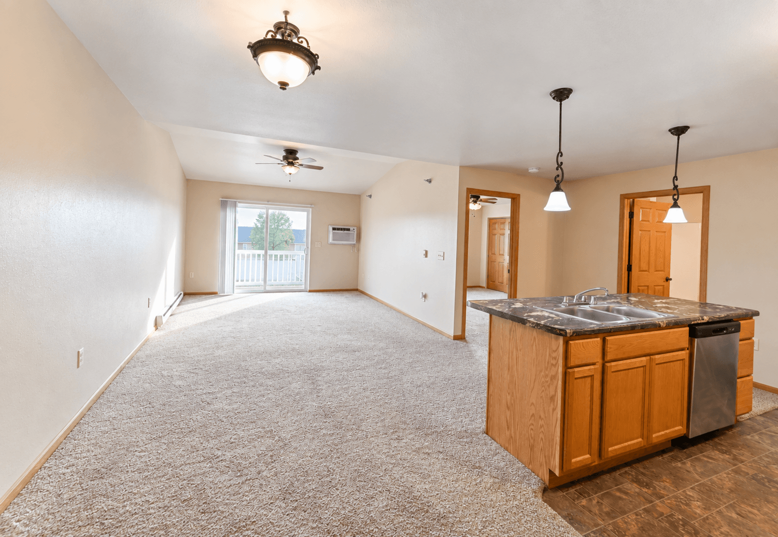 Tomah Apartment: 1010-1028 Berry Avenue