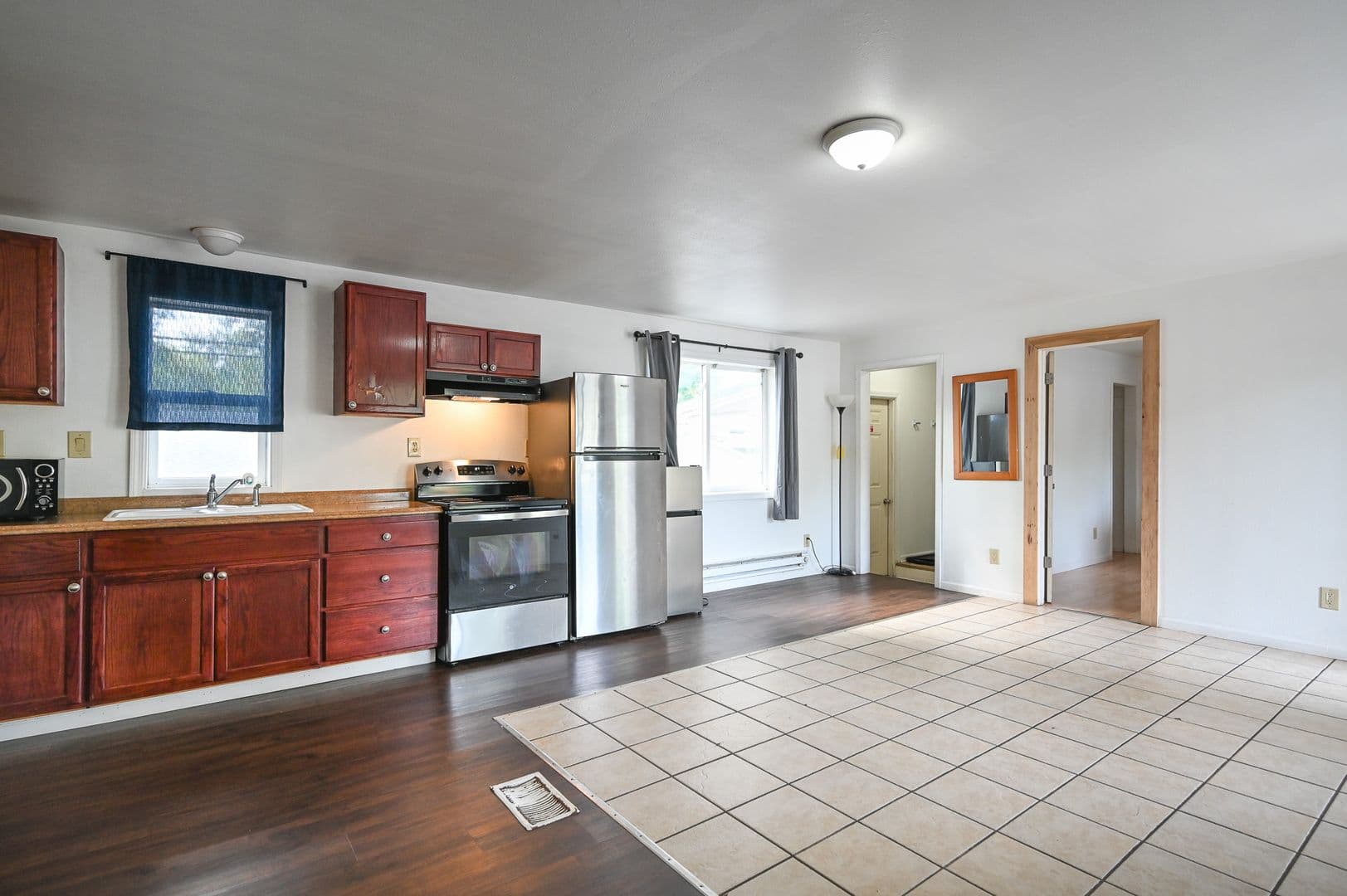 Wisconsin Dells Apartment: 511 Vine Street