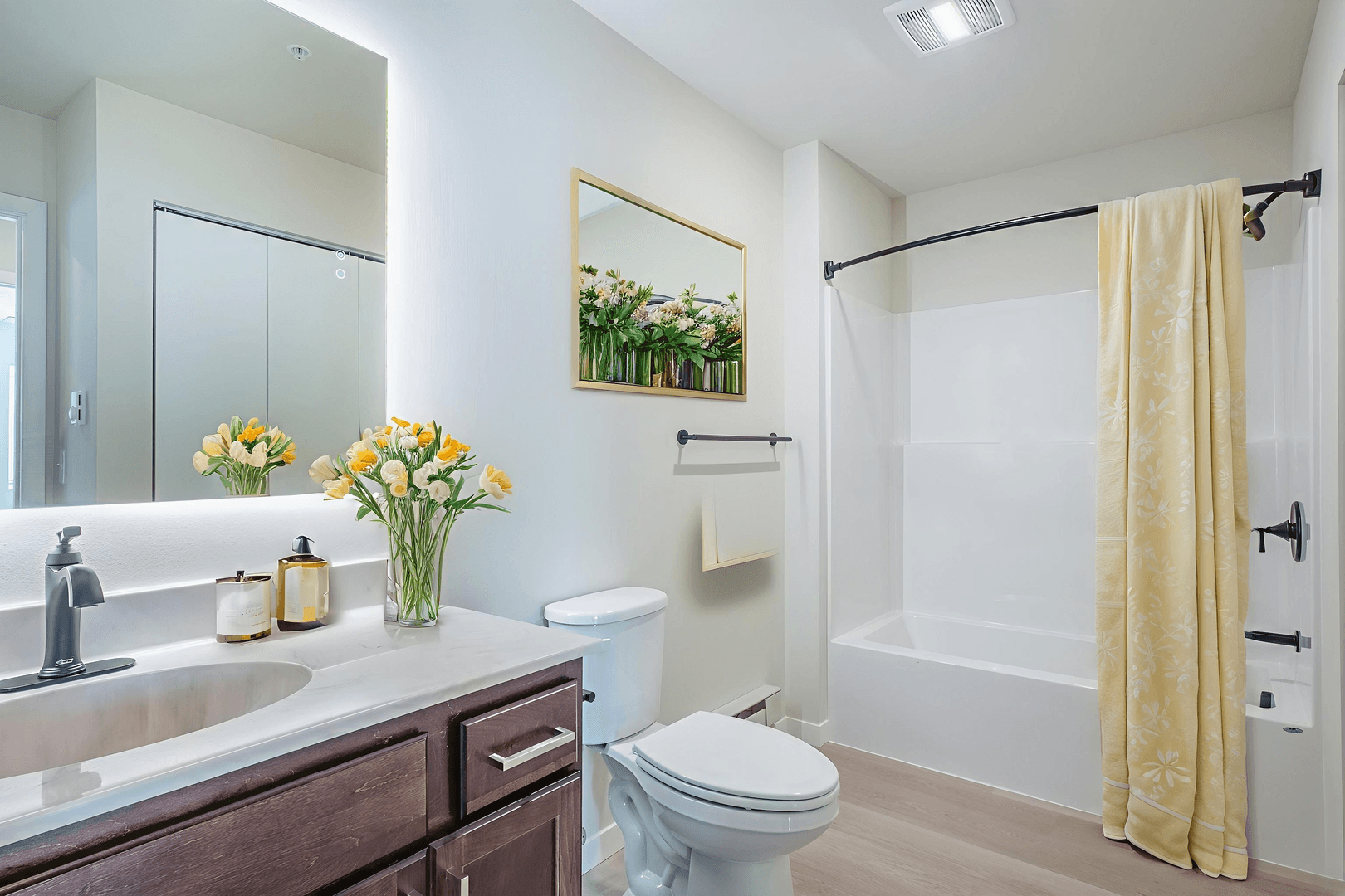 Rio Apartment: 470 Skare Road