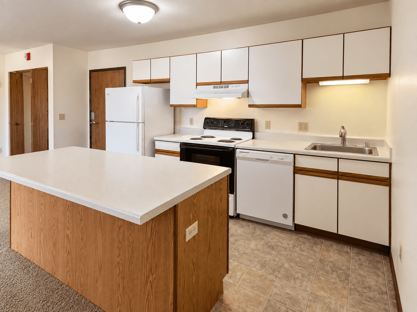 Monroe Apartment: 201-207 3rd Avenue