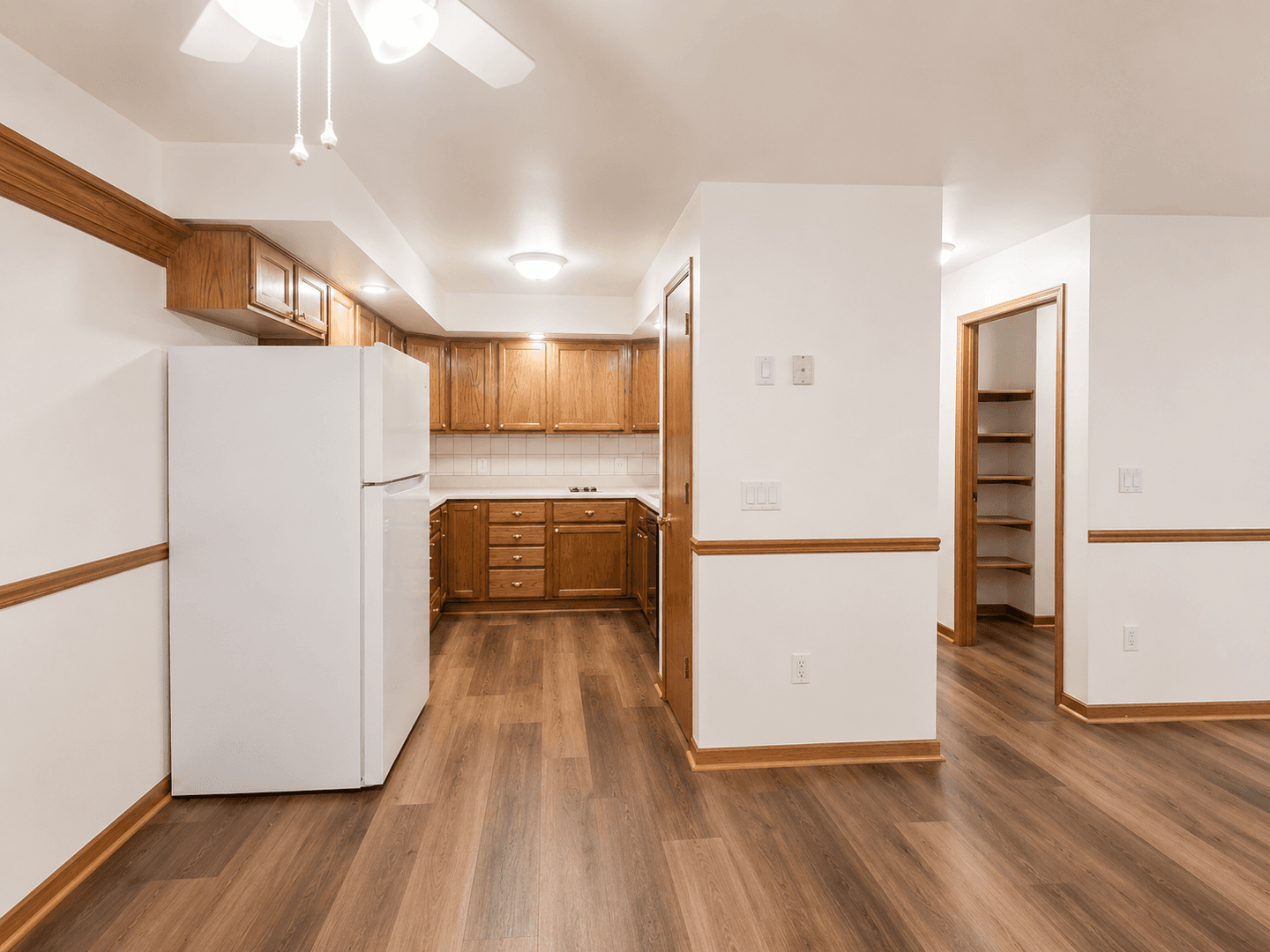 Baraboo Apartment: 625 Ellis Avenue