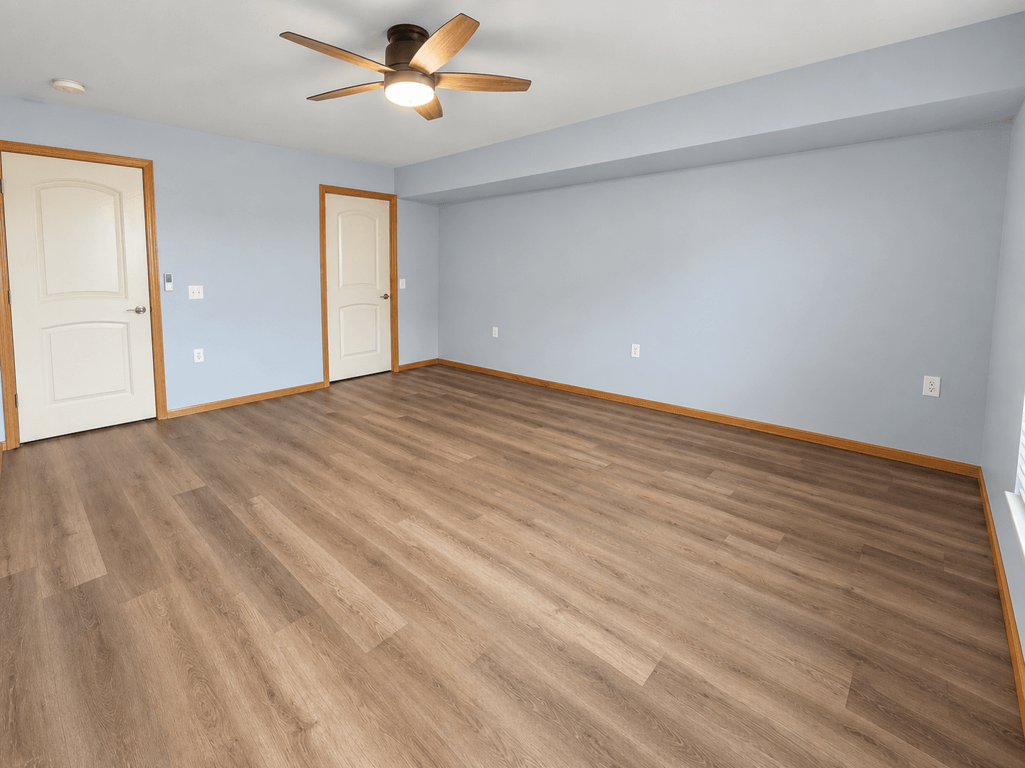 STOUGHTON Apartment: 2125 McComb Road