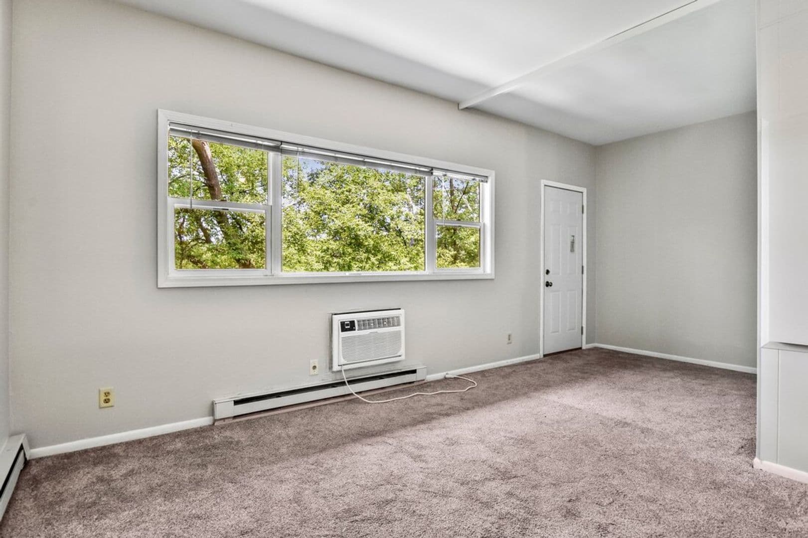 Middleton Apartment: 1312-1316 N Gammon Road