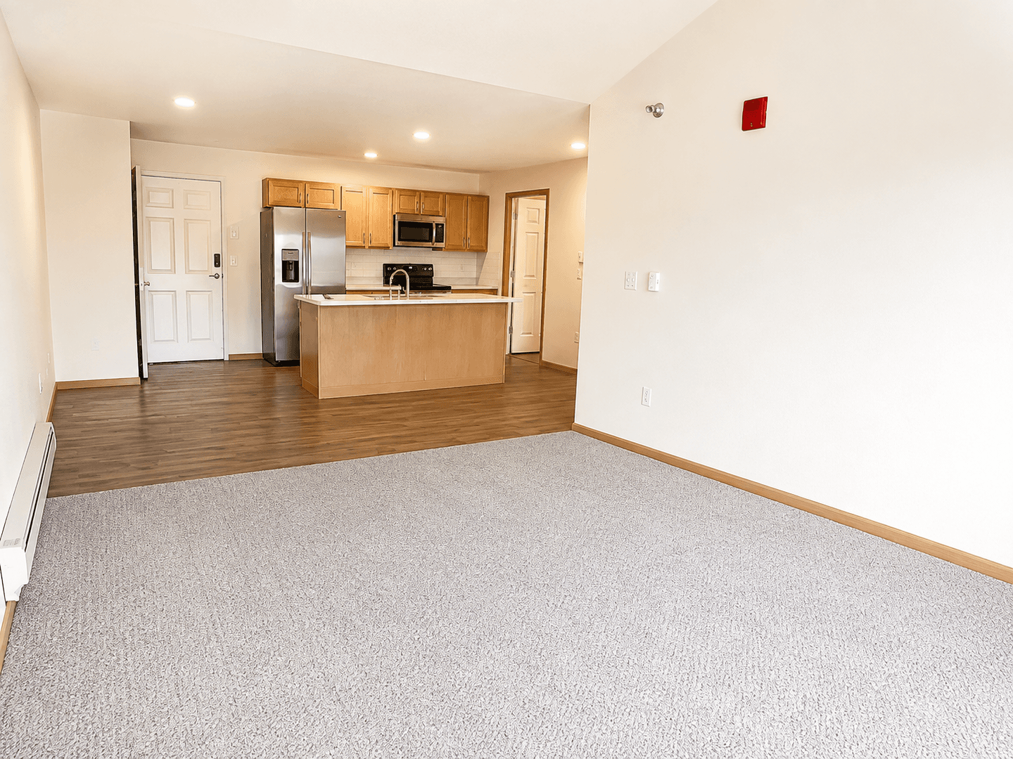 Tomah Apartment: 400 Larkin Street