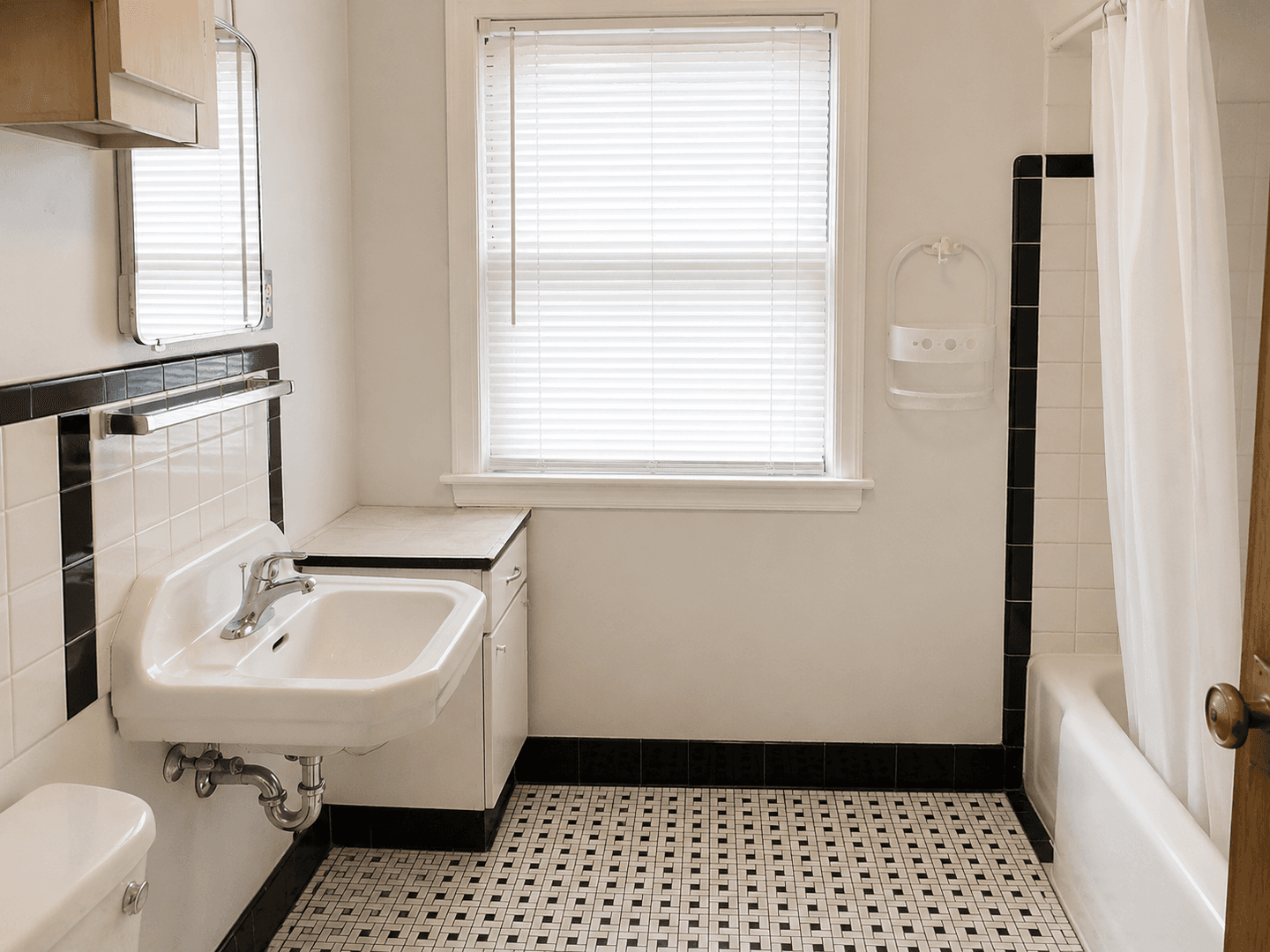 Madison Apartment: 1107 Garfield Street