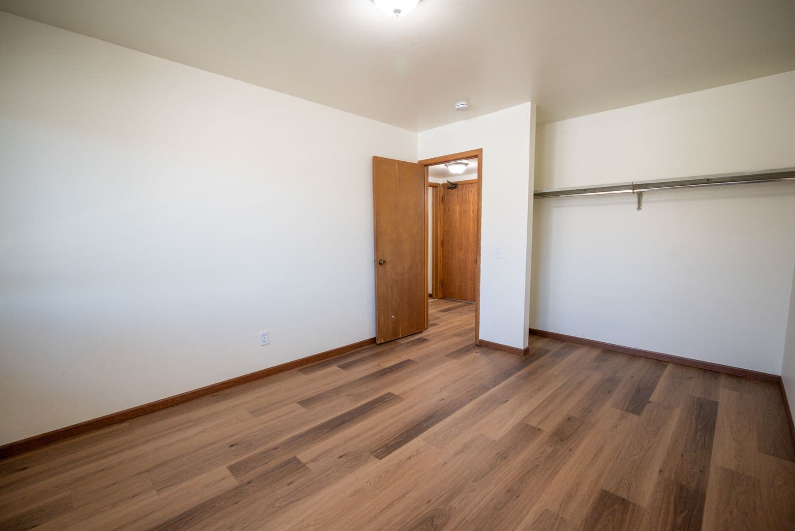 Madison Apartment: 1001-1009 GILBERT ROAD