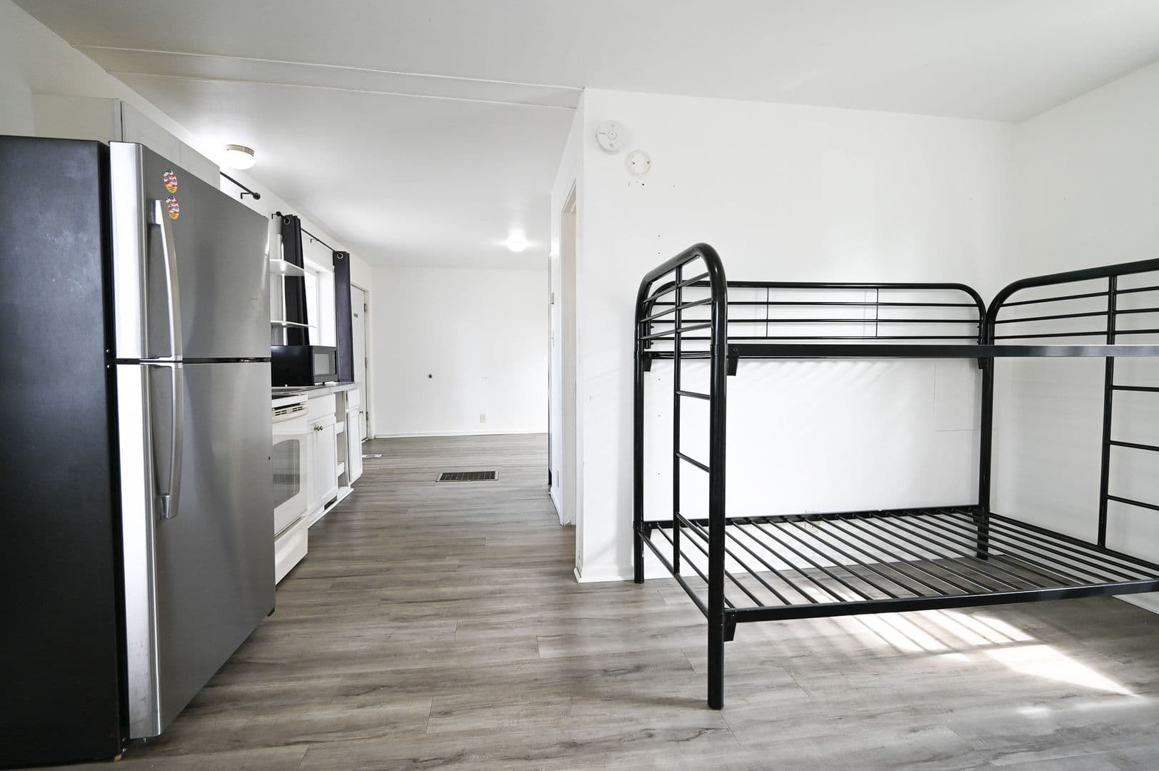 Wisconsin Dells Apartment: 511 Vine Street