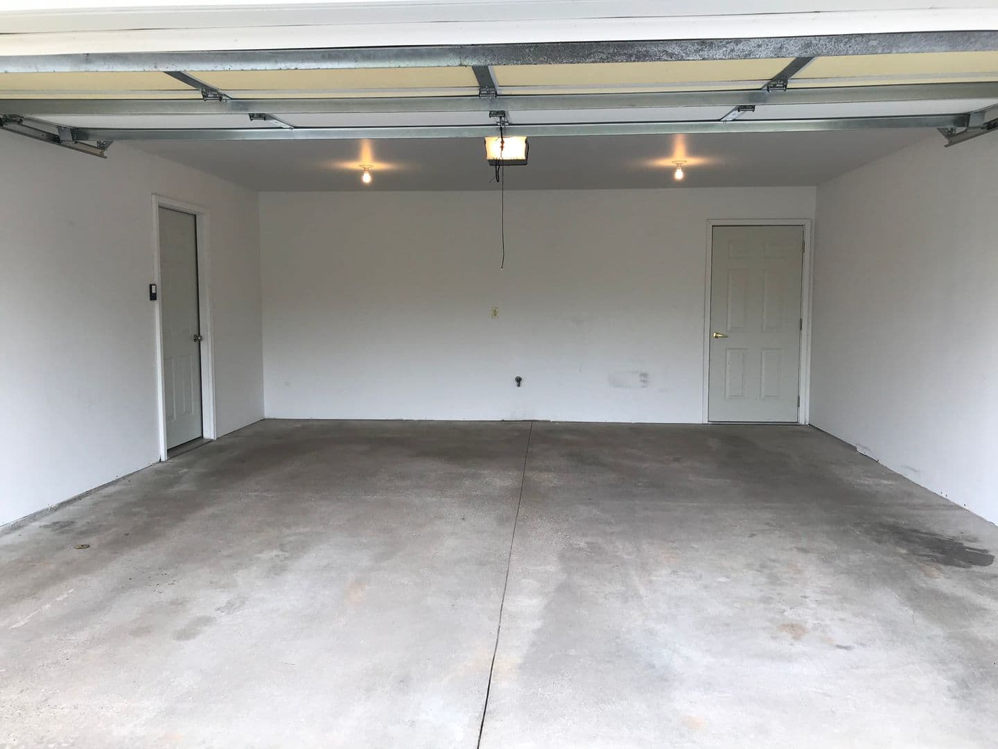 TOMAH Apartment: 1338 MARK Avenue