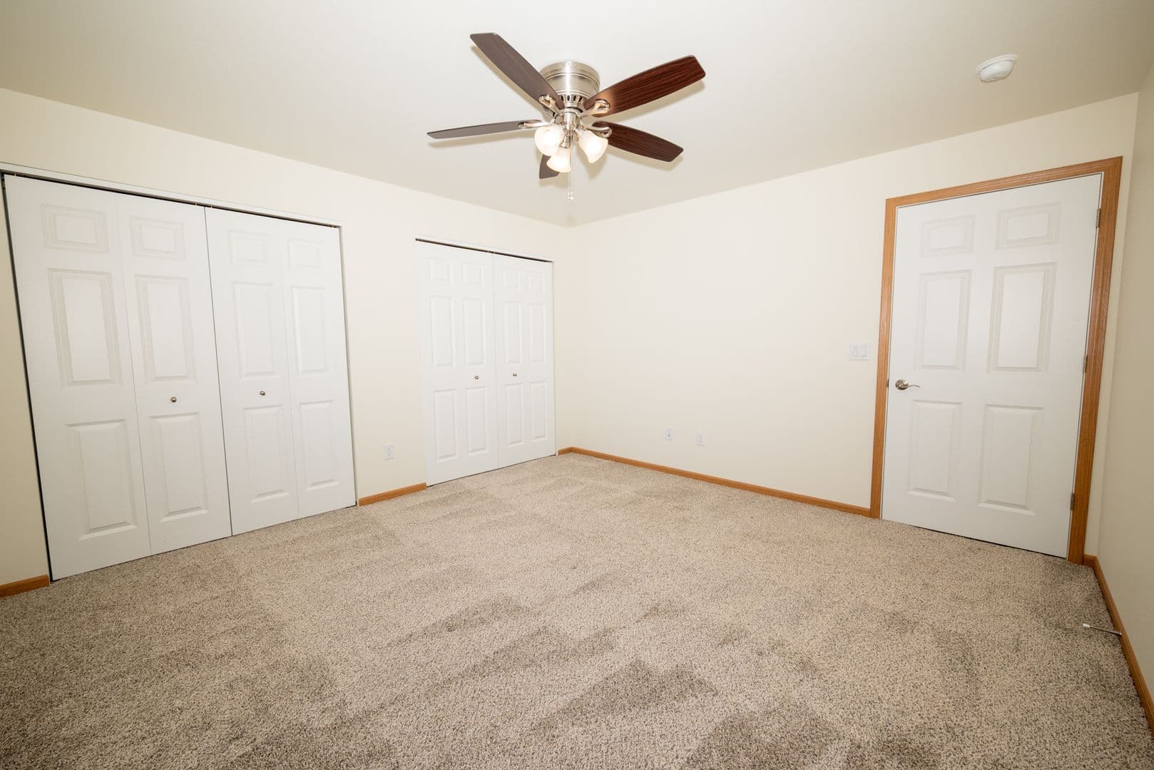 Tomah Apartment: 400 Larkin Street