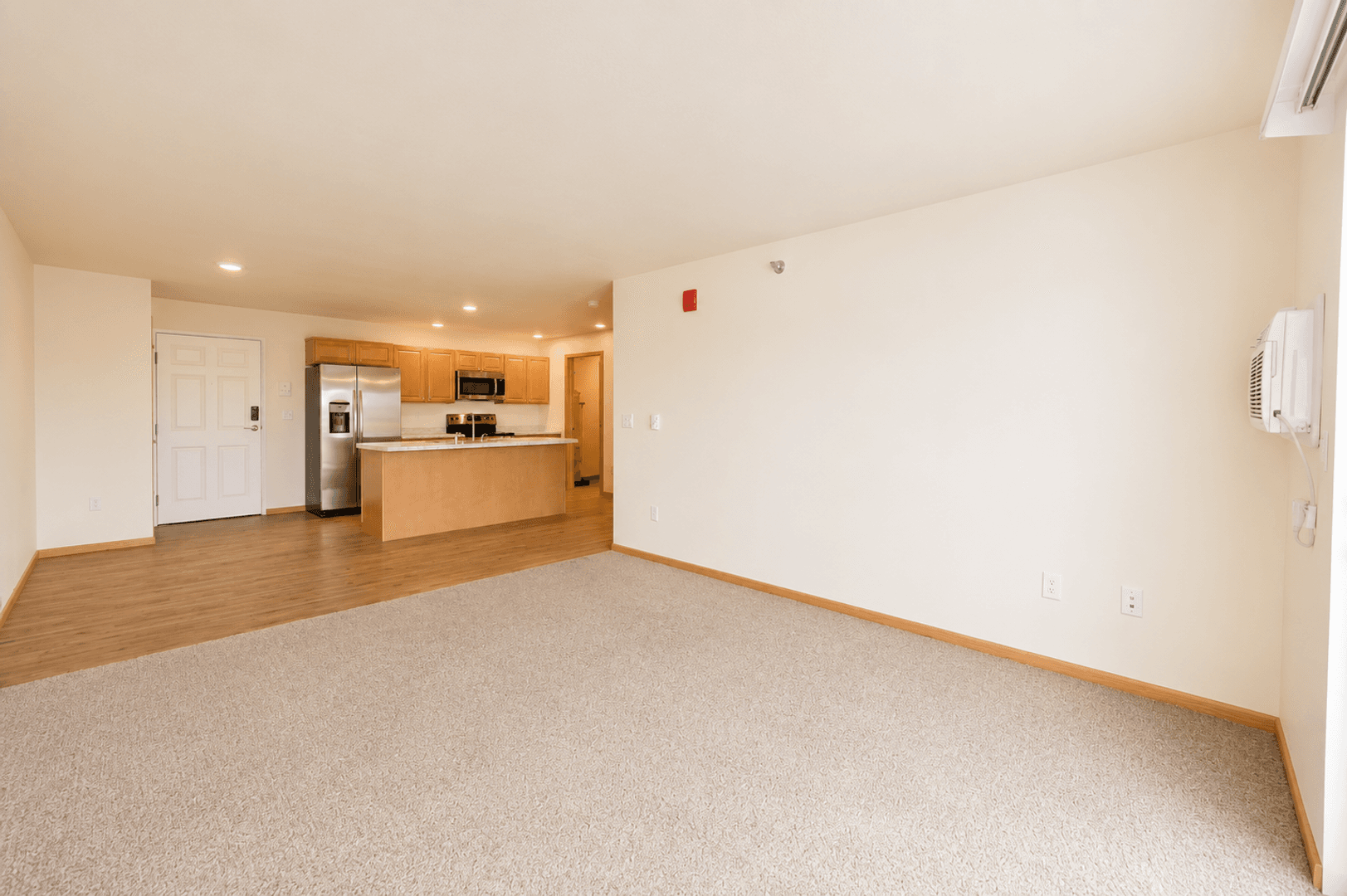 Tomah Apartment: 400 Larkin Street