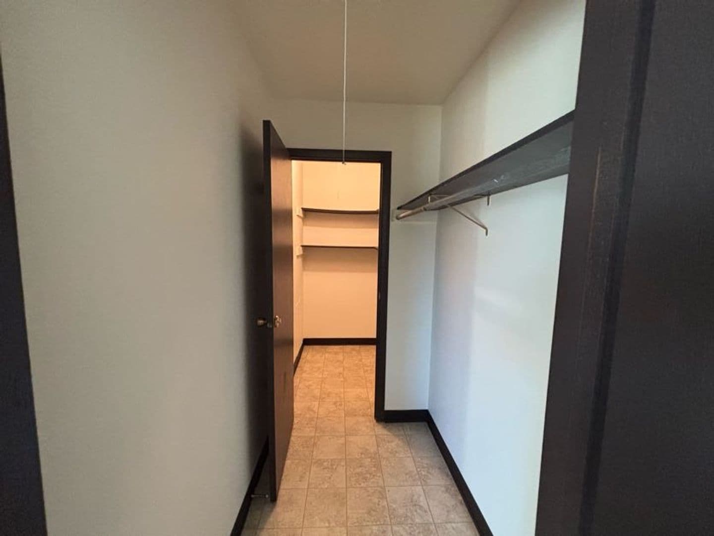 Sun Prairie Apartment: 242 Amber Trail