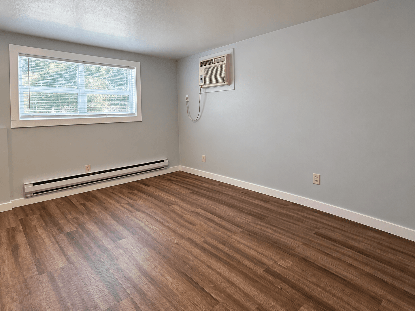 Mauston Apartment: 705-709 Tremont Street