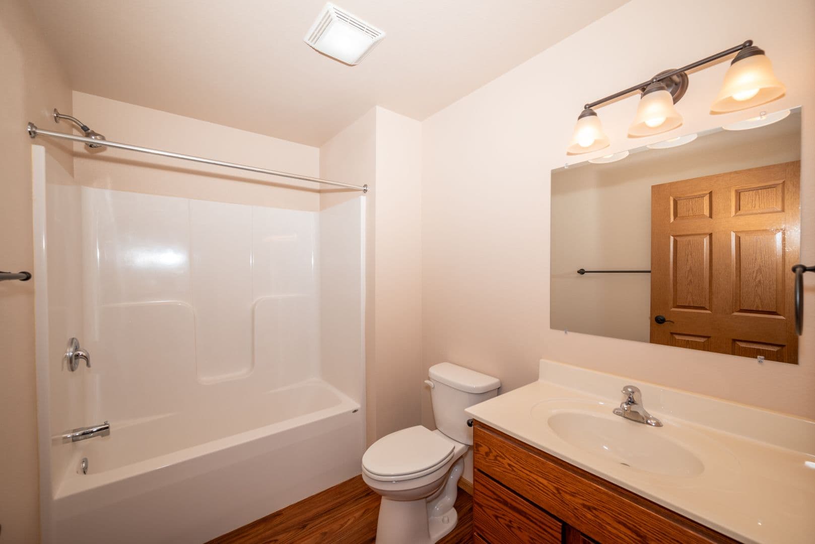 Tomah Apartment: 505 Larkin Street