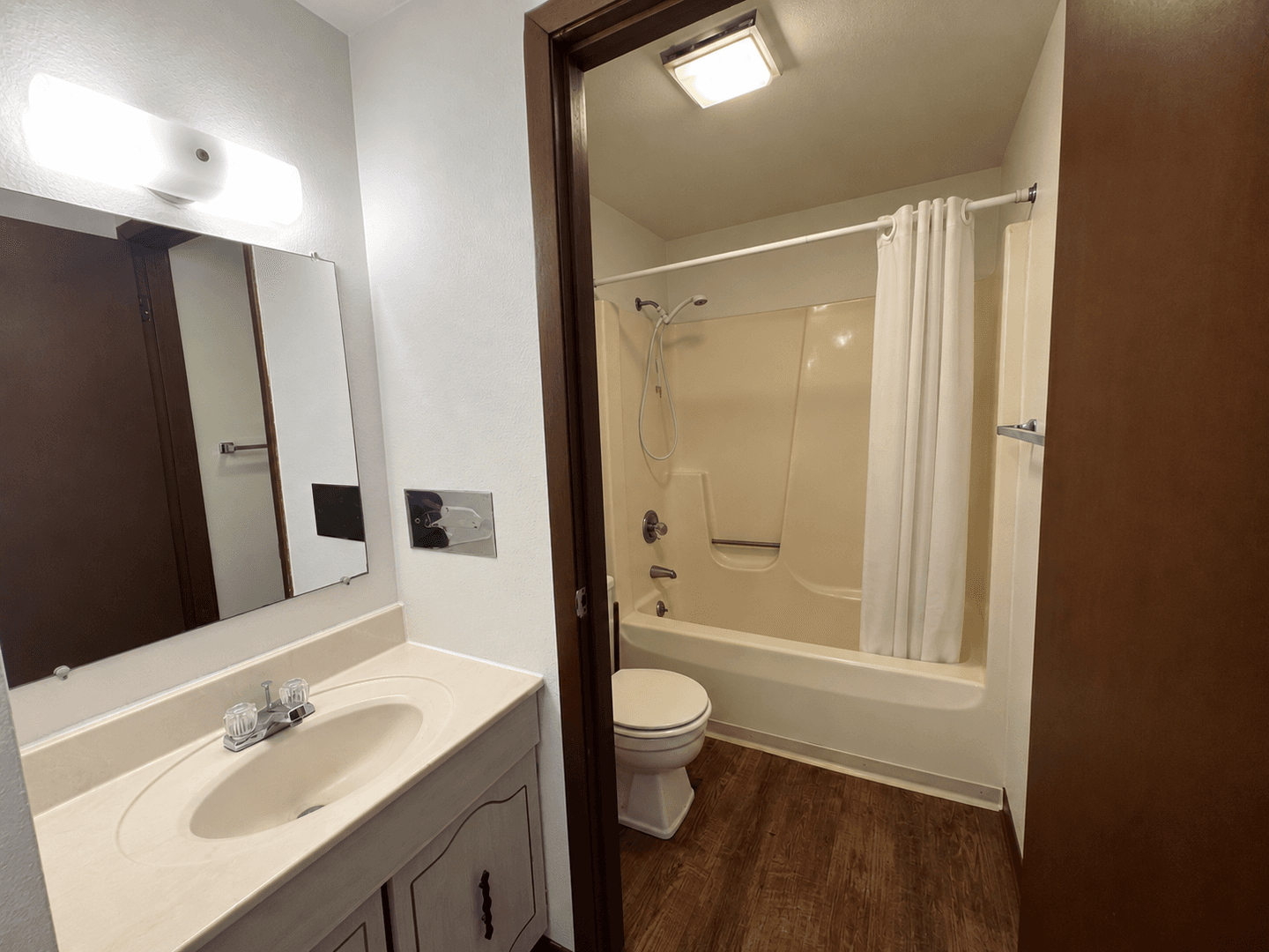 Wisconsin Rapids Apartment: 4750 8th Street S.