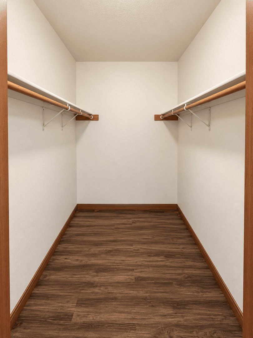 Tomah Apartment: 202-260 Murdock St