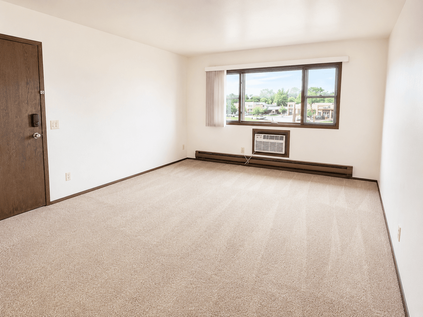 Waunakee Apartment: 206-208 Sunset Lane