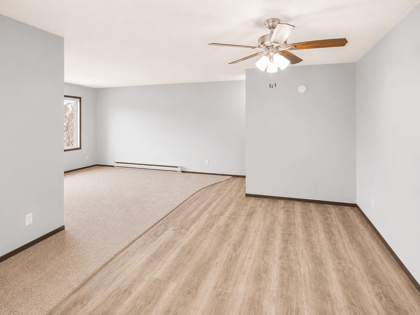 Tomah Apartment: 800 W. Benton Street